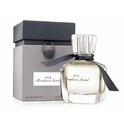 Victorias Secret Silk Mandarin Santal