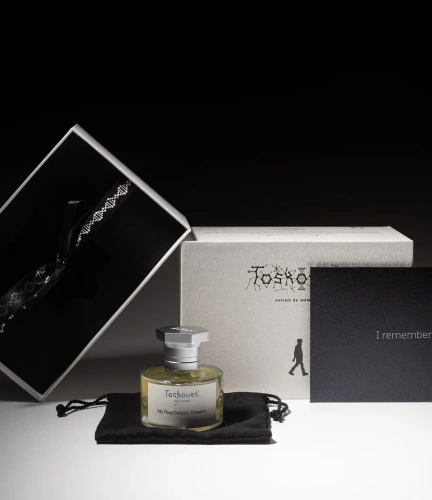 Toskovat Perfumes My Past Selves’ Flowers
